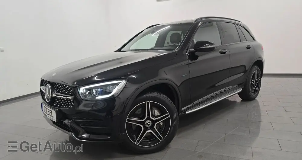 MERCEDES-BENZ GLC 300 de 4-Matic Business Edition