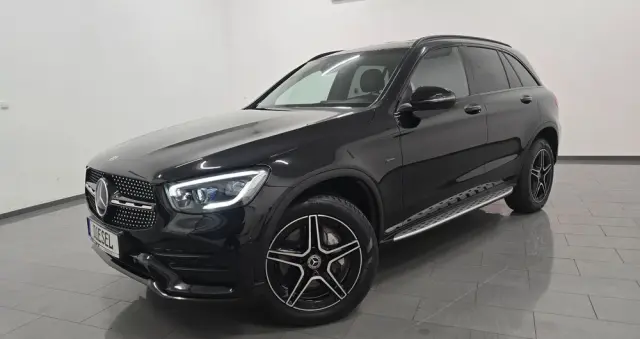 MERCEDES-BENZ GLC 300 de 4-Matic Business Edition