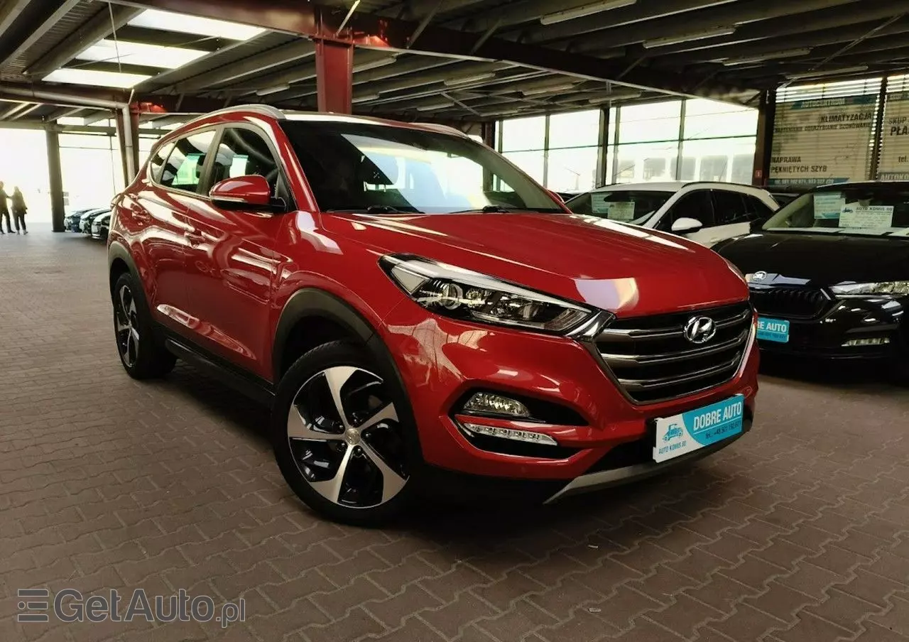 HYUNDAI Tucson 
