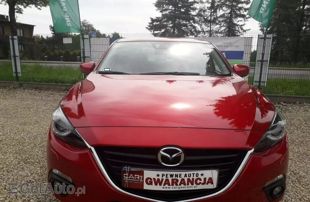 MAZDA 3 
