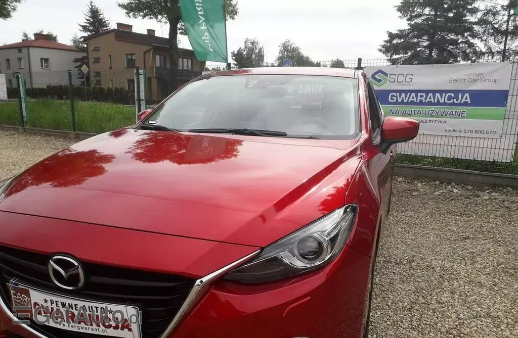 MAZDA 3 