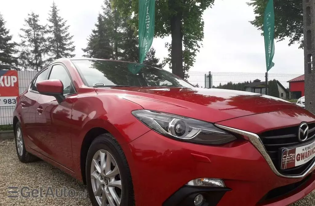 MAZDA 3 