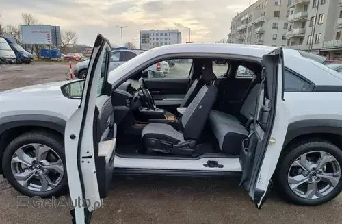 MAZDA MX-30 