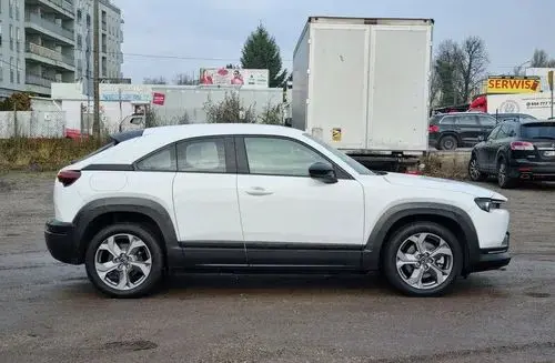 MAZDA MX-30 