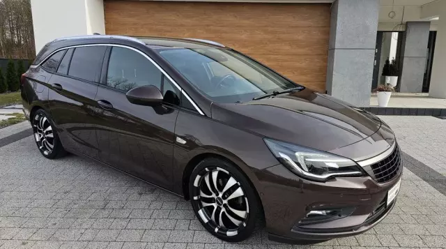 OPEL Astra 1.4 Turbo Start/Stop Sports Tourer Dynamic