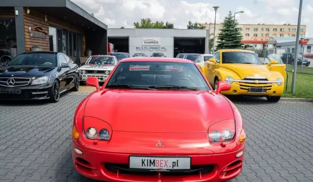 MITSUBISHI 3000 GT 