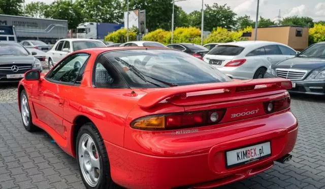 MITSUBISHI 3000 GT 