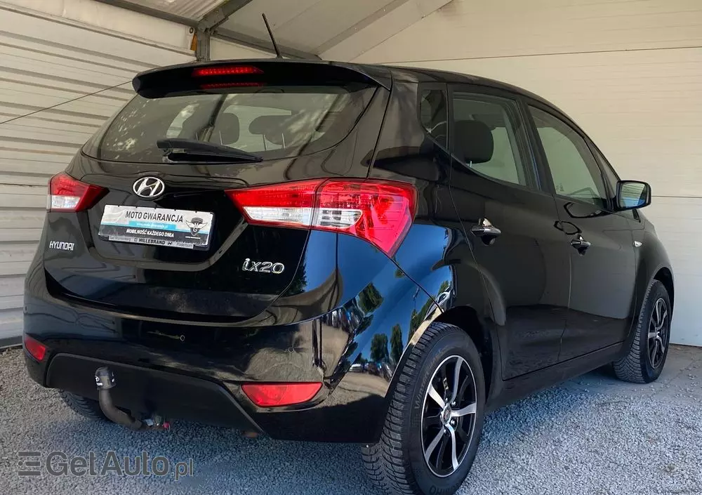 HYUNDAI Ix20 1.6 Comfort blue