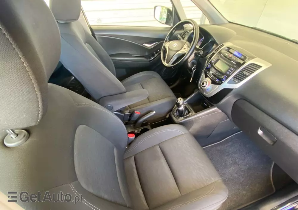 HYUNDAI Ix20 1.6 Comfort blue