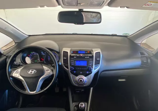 HYUNDAI Ix20 1.6 Comfort blue