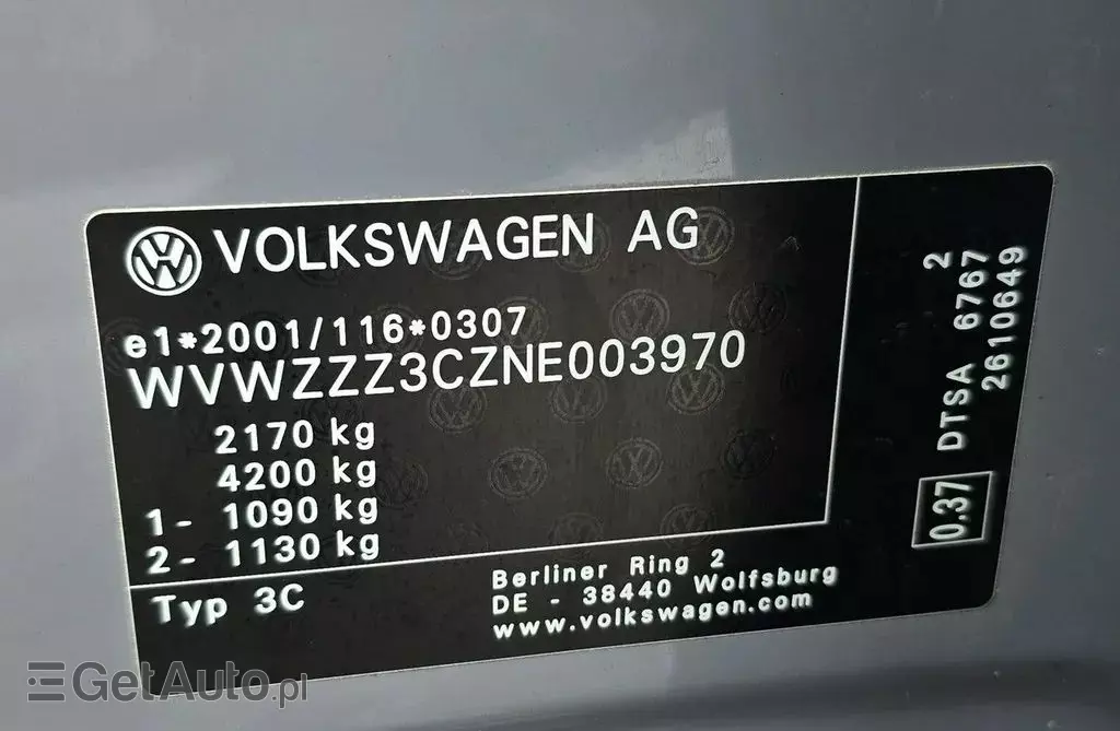 VOLKSWAGEN Passat 