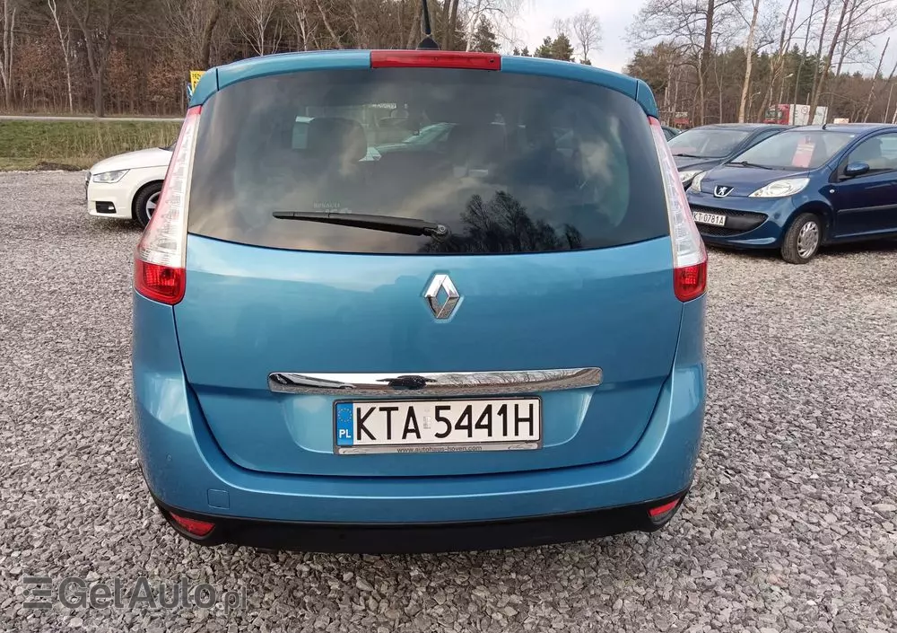 RENAULT Grand Scenic DCi 110 EDC Bose Edition