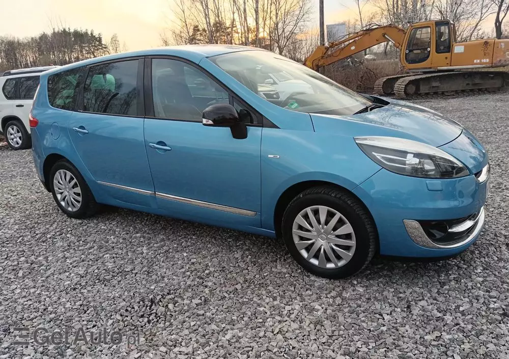 RENAULT Grand Scenic DCi 110 EDC Bose Edition