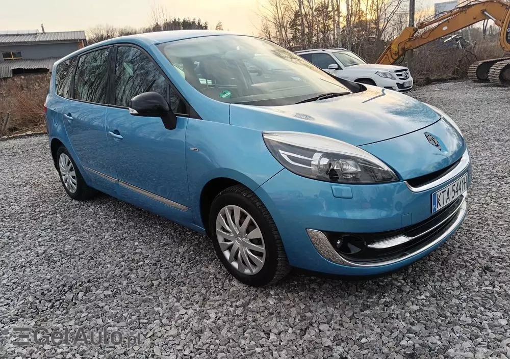 RENAULT Grand Scenic DCi 110 EDC Bose Edition