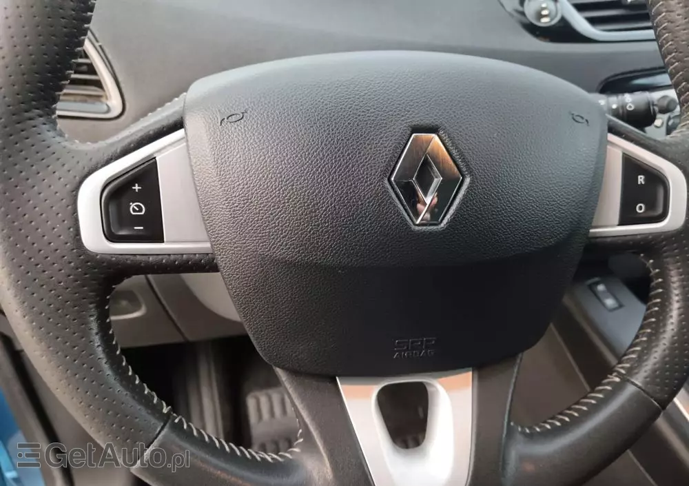 RENAULT Grand Scenic DCi 110 EDC Bose Edition