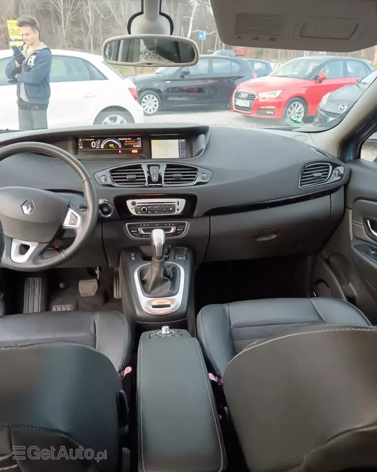 RENAULT Grand Scenic DCi 110 EDC Bose Edition
