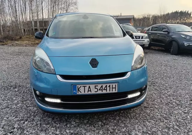 RENAULT Grand Scenic DCi 110 EDC Bose Edition