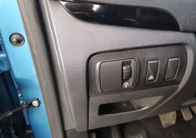 RENAULT Grand Scenic DCi 110 EDC Bose Edition