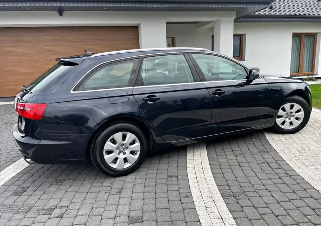 AUDI A6 Avant 2.0 TFSI sport selection