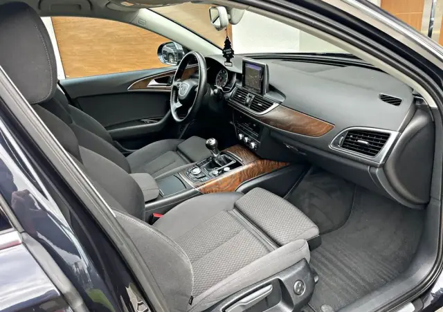 AUDI A6 Avant 2.0 TFSI sport selection