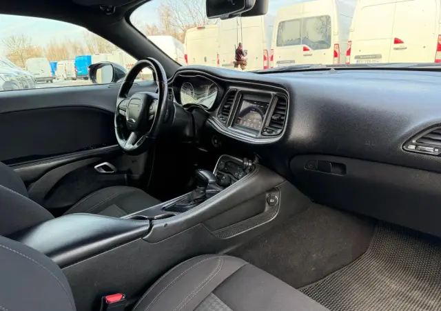 DODGE Challenger 3.6 SXT Plus