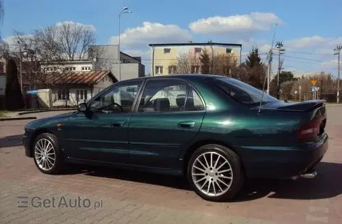 MITSUBISHI Galant 