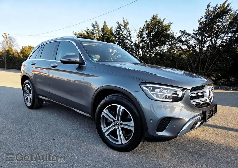 MERCEDES-BENZ GLC 220 d 4Matic 9G-TRONIC