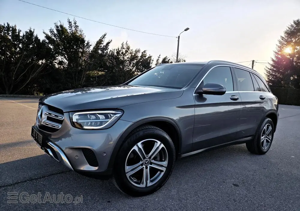 MERCEDES-BENZ GLC 220 d 4Matic 9G-TRONIC