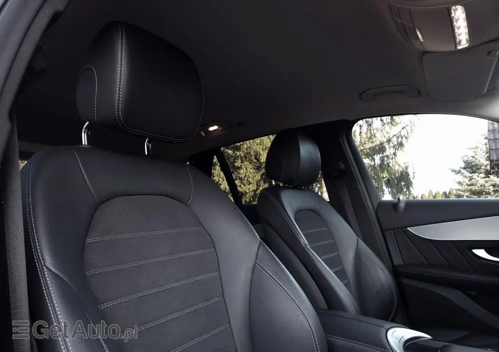 MERCEDES-BENZ GLC 220 d 4Matic 9G-TRONIC