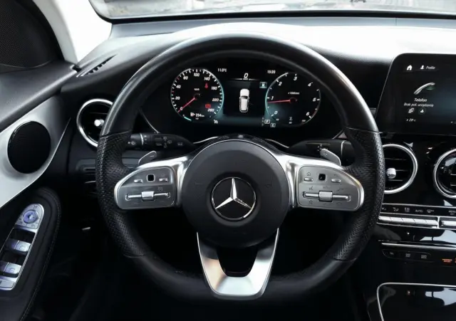 MERCEDES-BENZ GLC 220 d 4Matic 9G-TRONIC