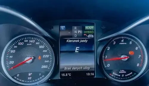 MERCEDES-BENZ GLC 