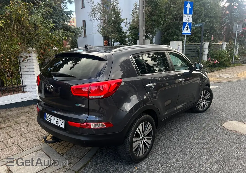 KIA Sportage 1.7 CRDI 2WD Attract