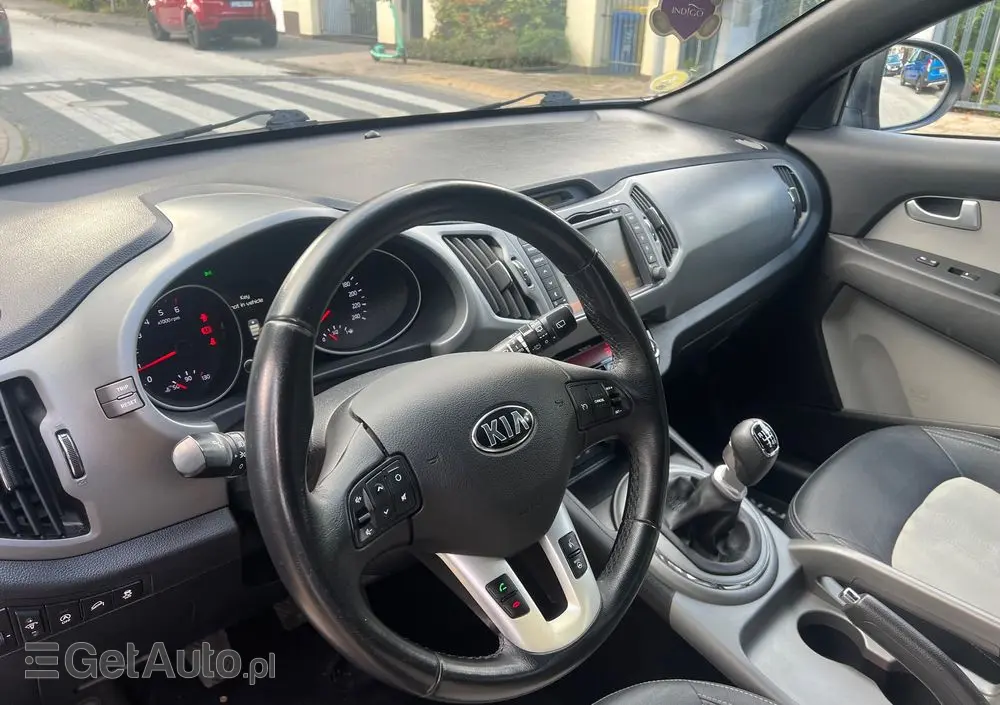 KIA Sportage 1.7 CRDI 2WD Attract