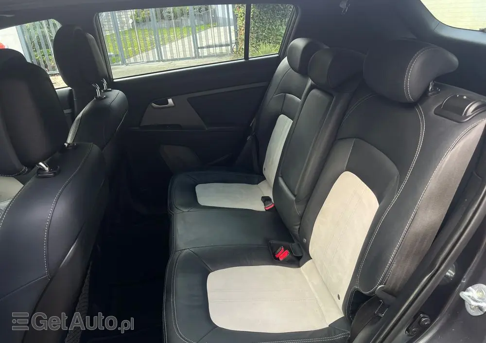 KIA Sportage 1.7 CRDI 2WD Attract