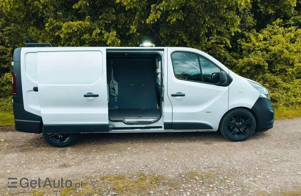 OPEL Vivaro 