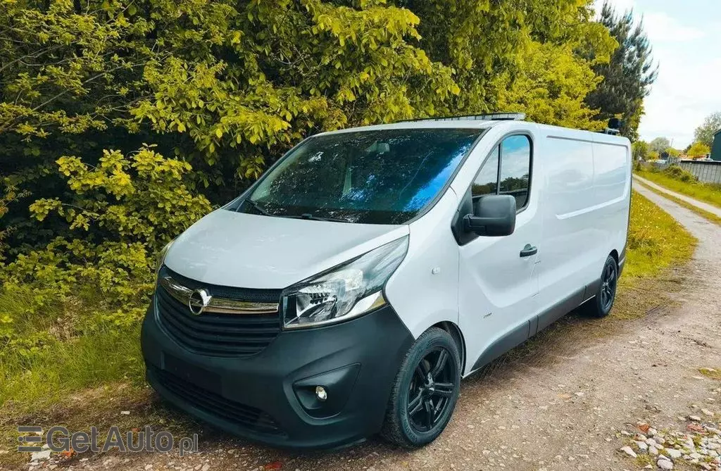 OPEL Vivaro 