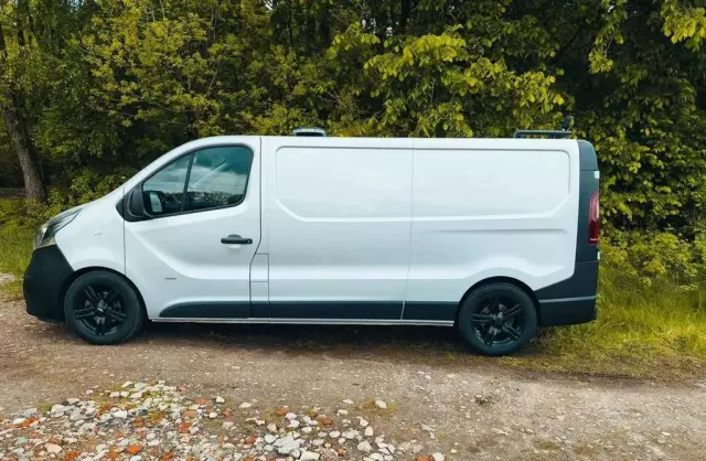 OPEL Vivaro 