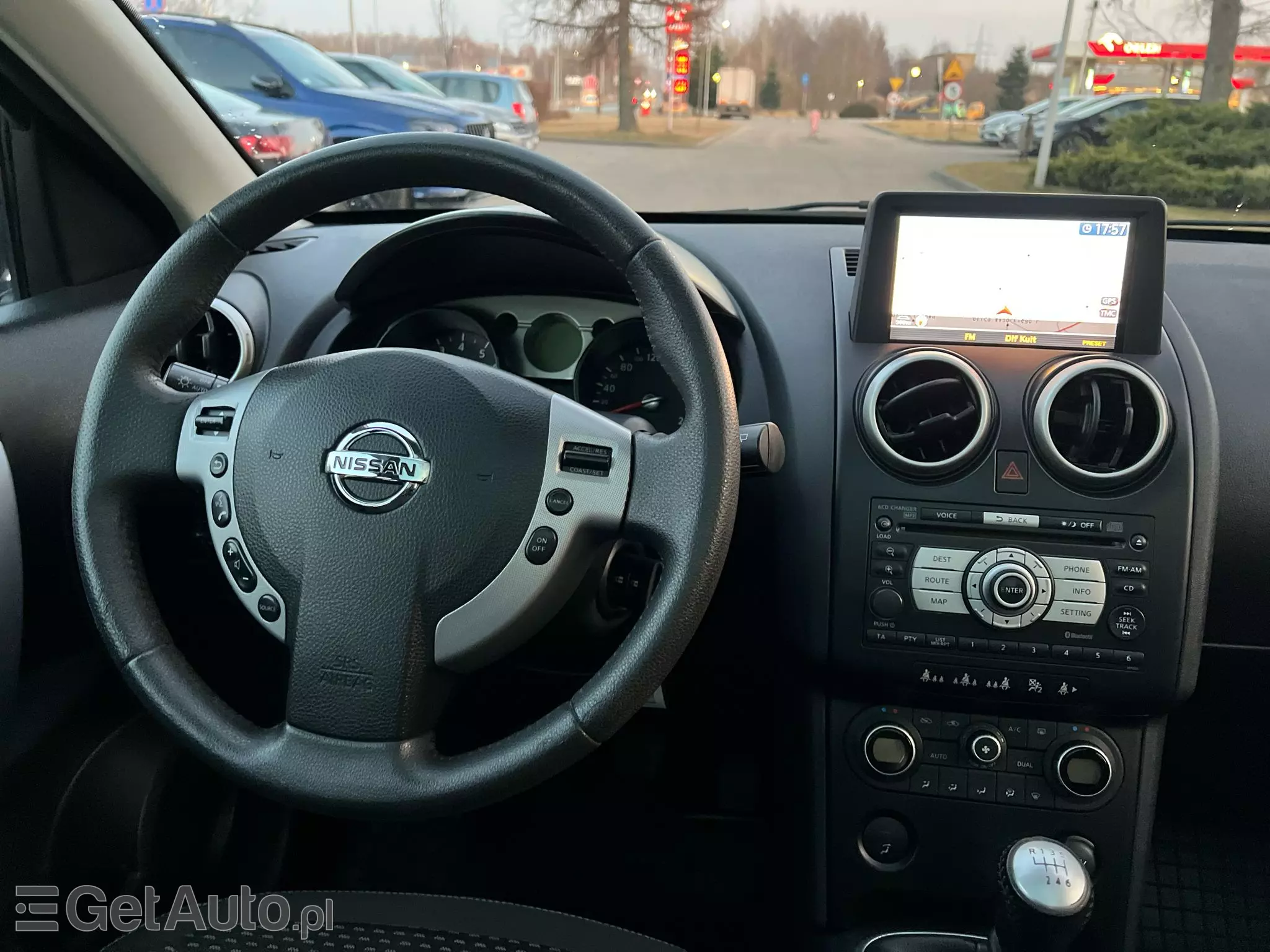 NISSAN Qashqai Visia