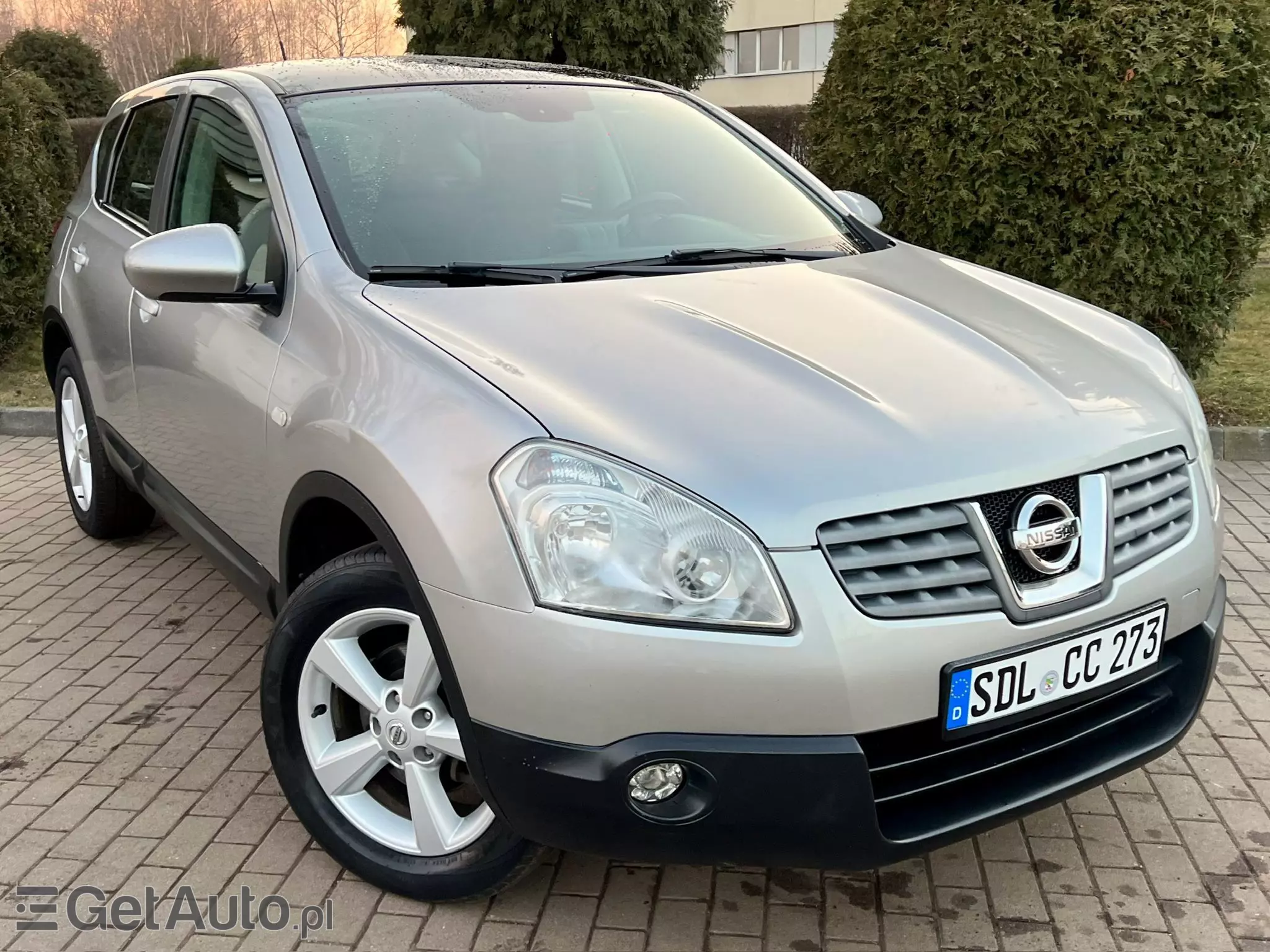NISSAN Qashqai Visia