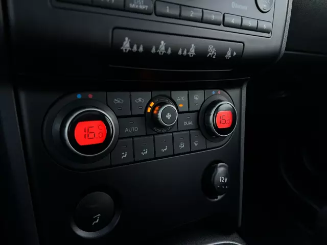 NISSAN Qashqai Visia