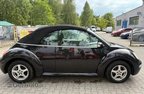 VOLKSWAGEN New Beetle 