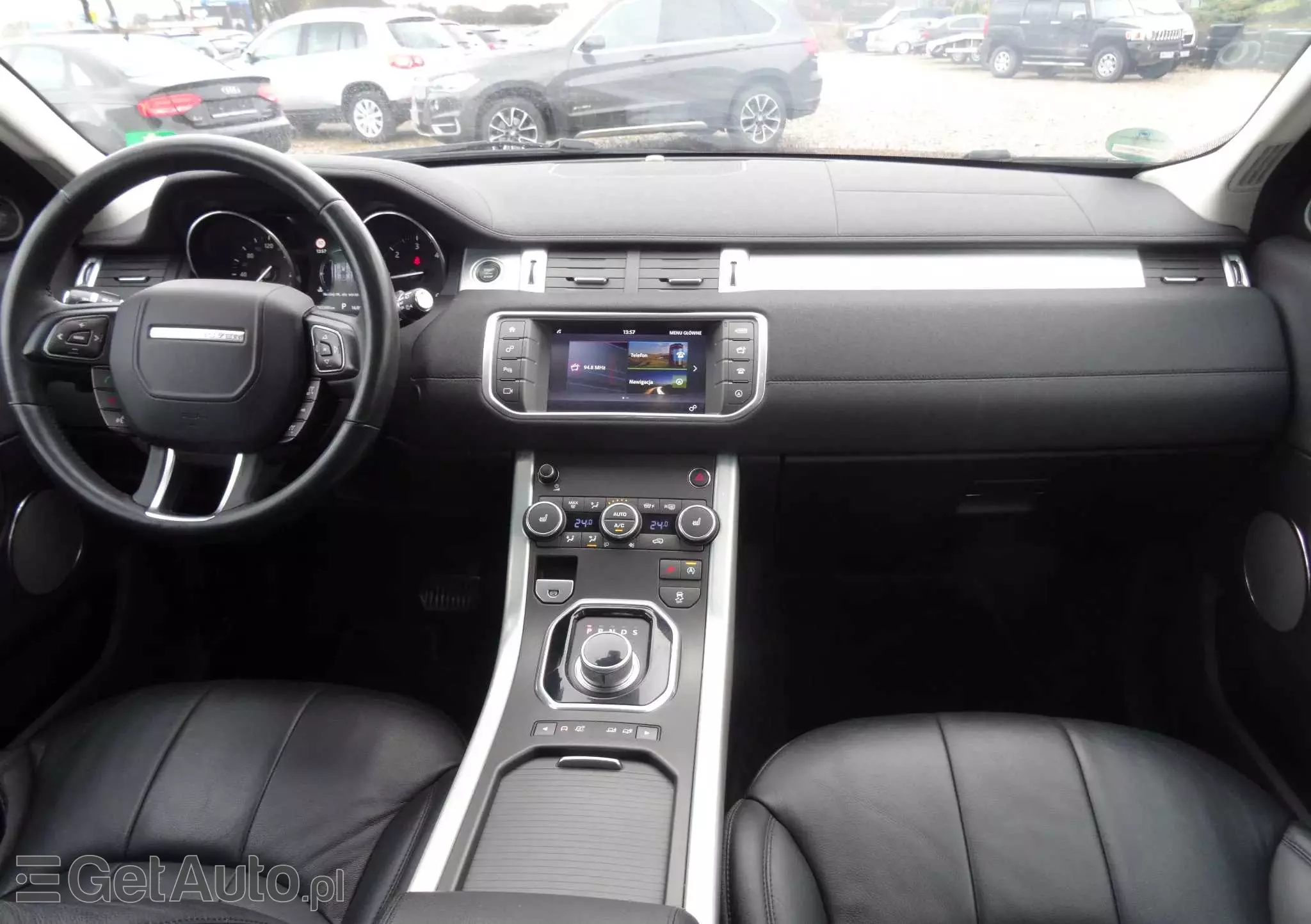 LAND ROVER Range Rover Evoque D150 R-Dynamic SE