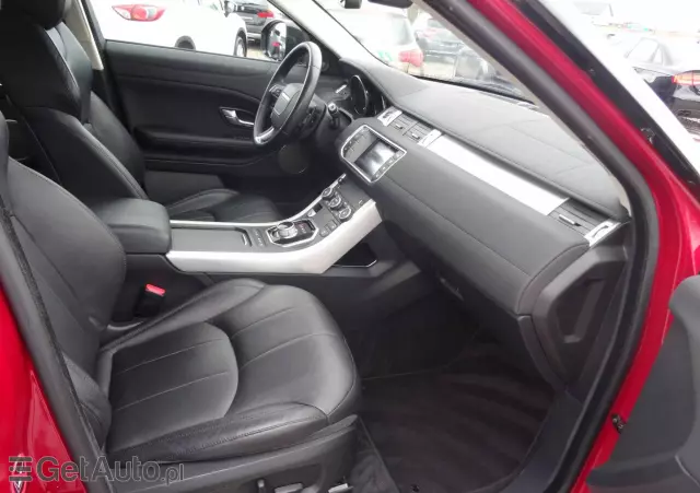 LAND ROVER Range Rover Evoque D150 R-Dynamic SE
