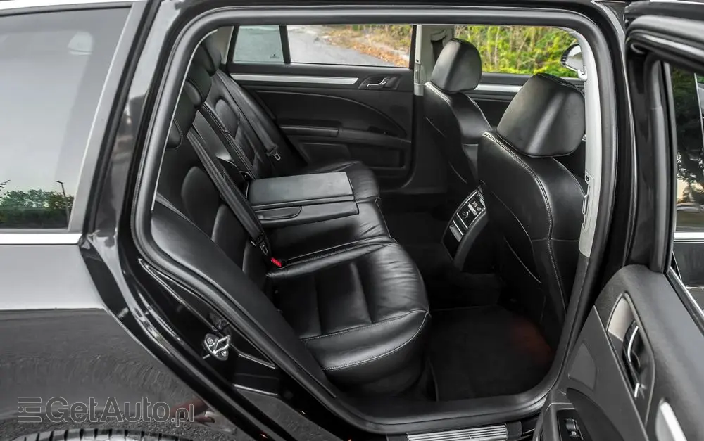 SKODA Superb 1.8 TSI 4x4 Platinum