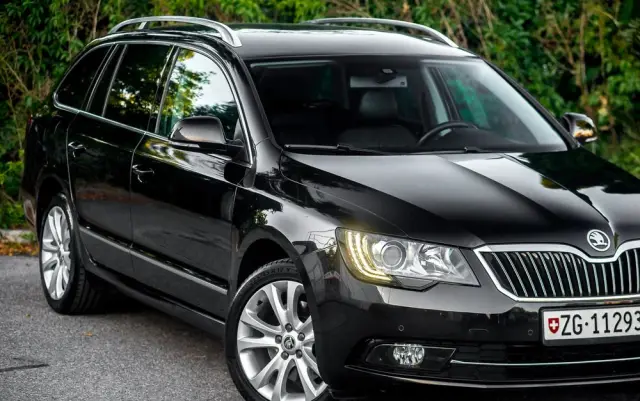 SKODA Superb 1.8 TSI 4x4 Platinum