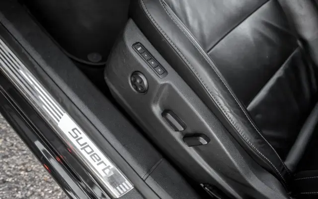 SKODA Superb 1.8 TSI 4x4 Platinum