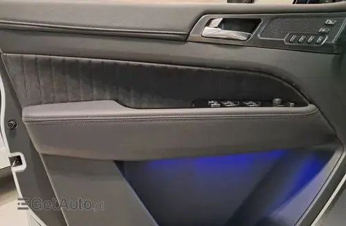 SSANGYONG/KGM Rexton 