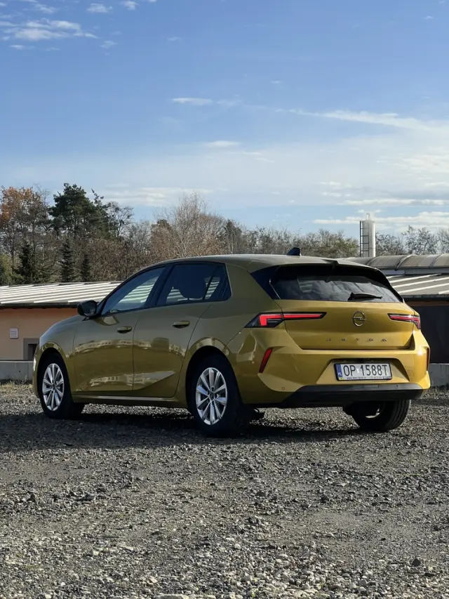 OPEL Astra Edition S&S