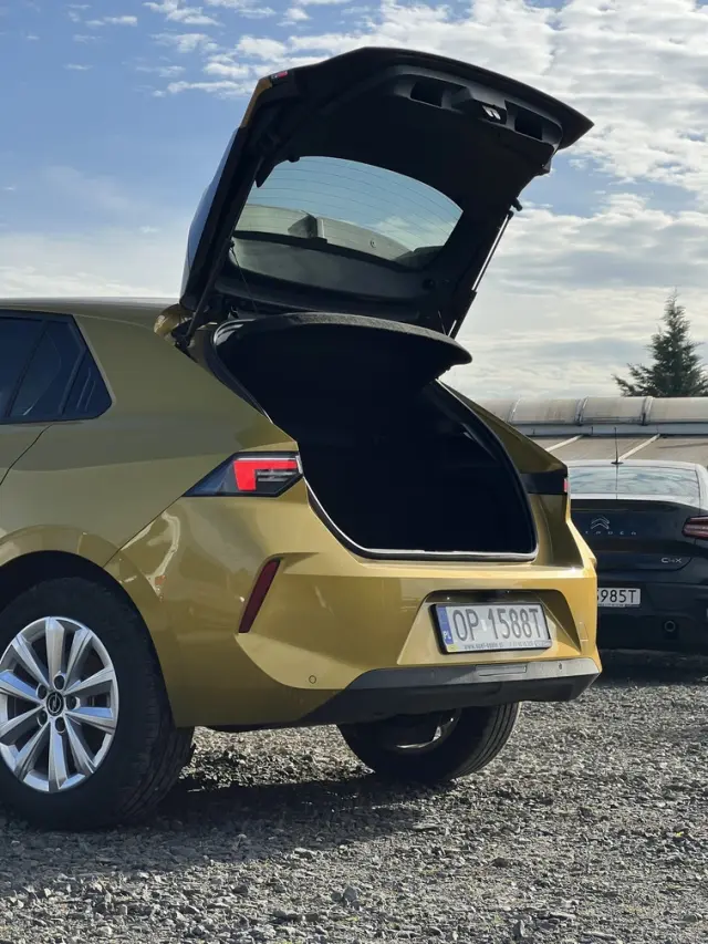 OPEL Astra Edition S&S