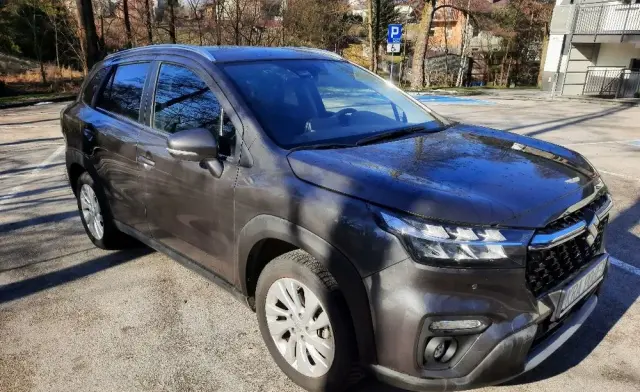 SUZUKI S-Cross 